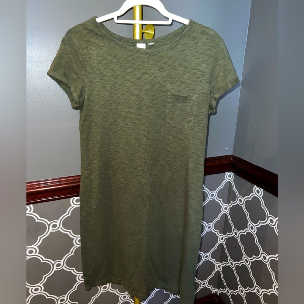 Gap T-shirt dress